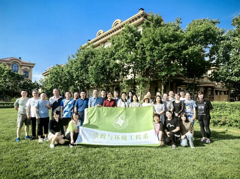 hljrb_2_202009e7a261a2-11a2-4383-8e6a-90fb876ac7d1xin.jpg